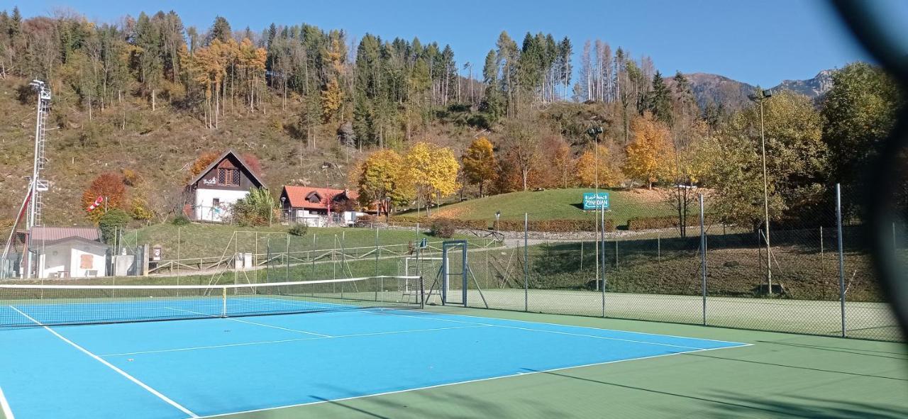 Camping & Caravan Zoncolan Ovaro Kültér fotó